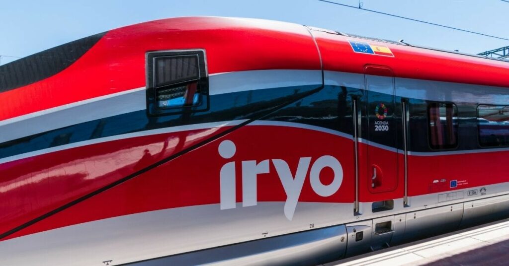 Sigue leyendo iryo: la forma más cómoda y rápida de viajar en tren por España