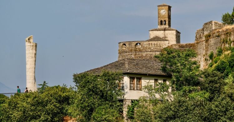 Gjirokastra está declarada como Patrimonio de la Humanidad por la UNESCO (Canva)