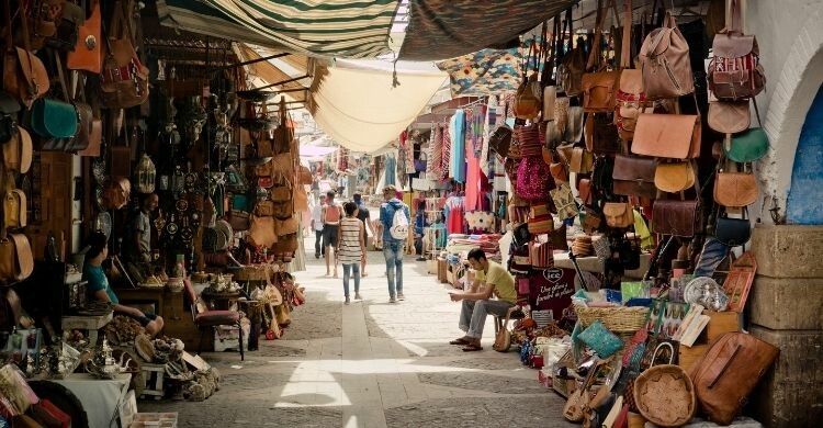 Los europeos prefieren destinos como Malta o Marruecos (Canva)