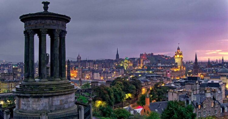 Sigue leyendo 5 hoteles donde alojarte en Edimburgo