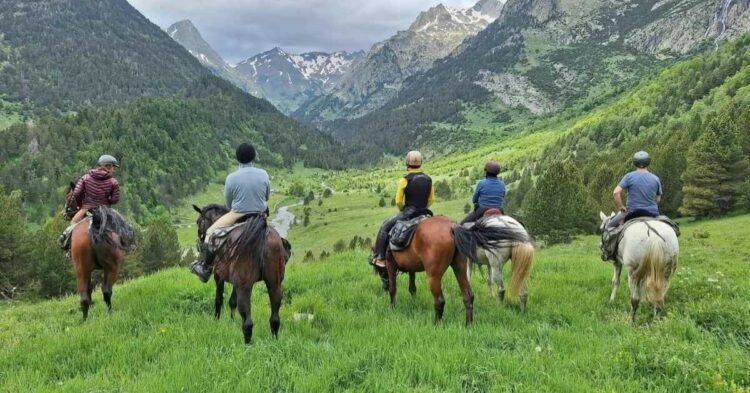 Sigue leyendo Excursiones a caballo: vive la magia de la naturaleza en el Valle de Benasque