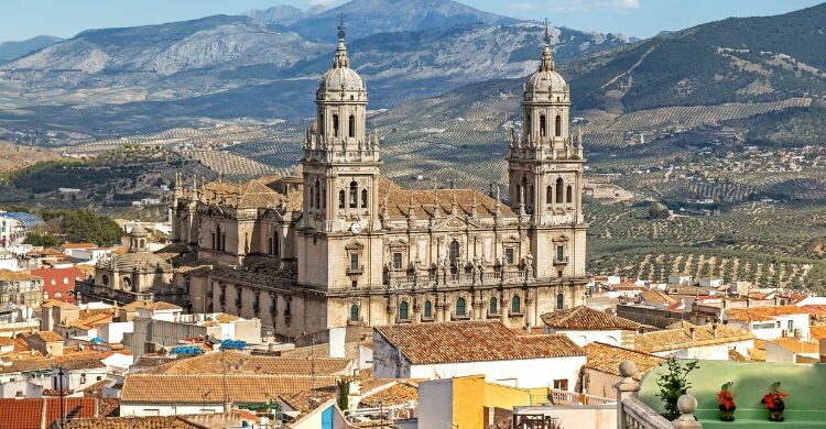 La Catedral de Jaén es uno de los mayores símbolos de la ciudad (Canva)