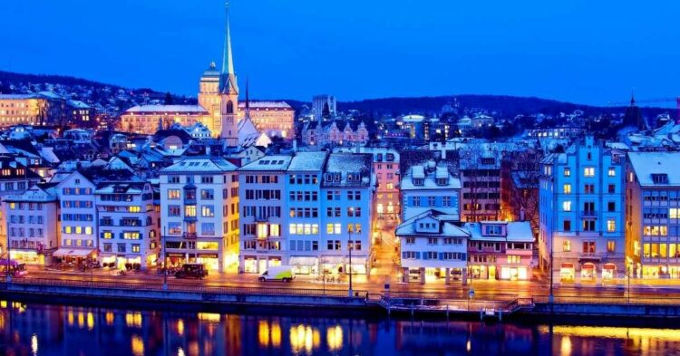 Escápate a Zúrich: Vuelos de ida y vuelta desde 73€