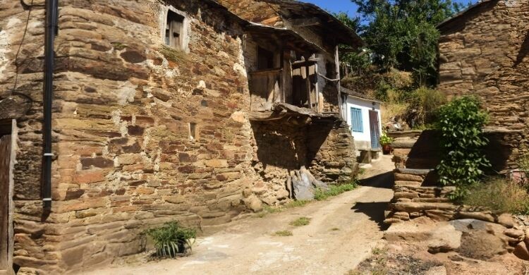 Salto de Castro (Canva)