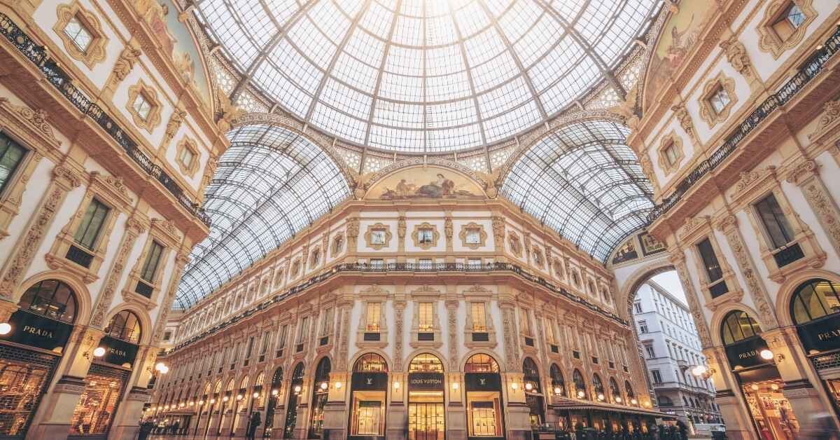 Mira la oferta Escápate a Milán: Vuelos de ida y vuelta desde 33€