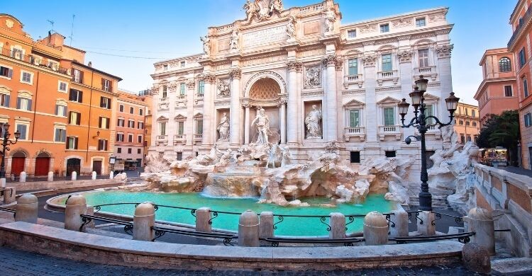 Los turistas deberán pagar entrada para la Fontana di Trevi (Adobe Stock)