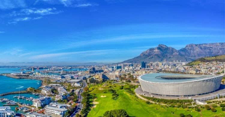 Ciudad del Cabo Pura naturaleza en Sudáfrica (Adobe Stock)