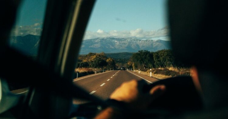 Sigue leyendo Cómo elegir el mejor coche para viajes largos: Guía completa para acertar en tu decisión