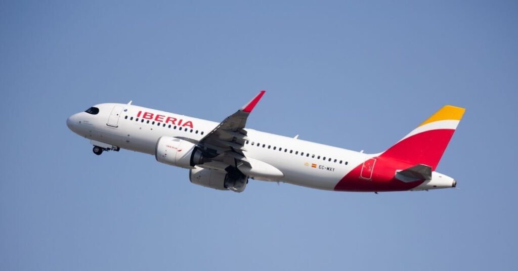 Sigue leyendo Iberia lanza vuelos a España, Europa y más desde sólo 21€
