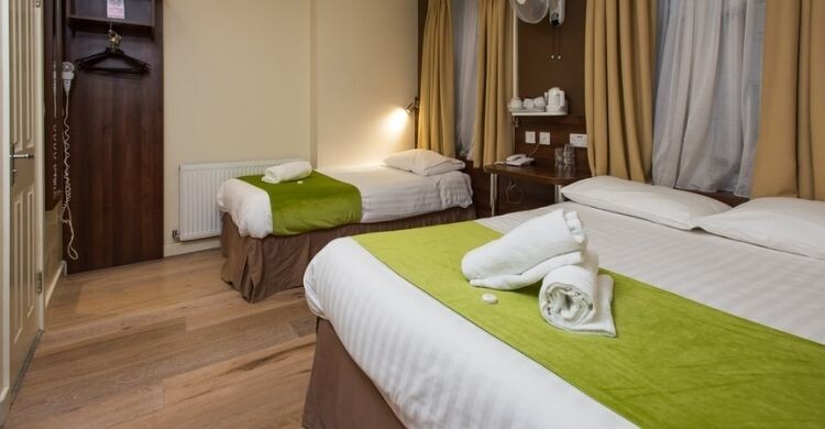 Marble Arch Inn (Skyscanner)