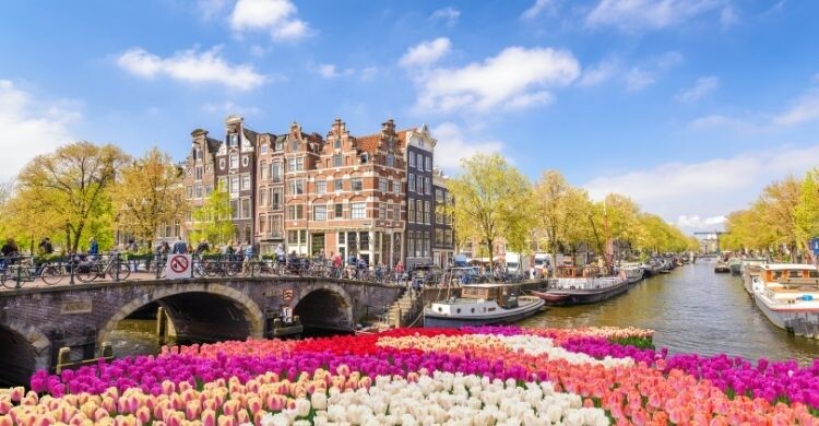 Ámsterdam(Adobe Stock)