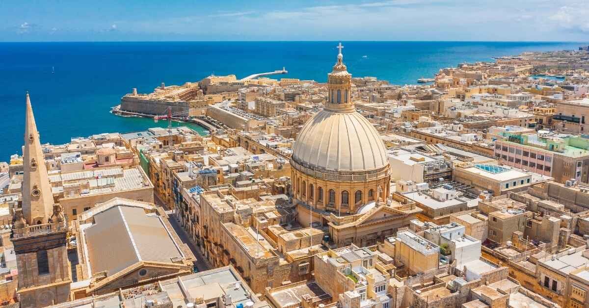 Mira la oferta Escápate a Malta: Vuelos de ida y vuelta desde 37€