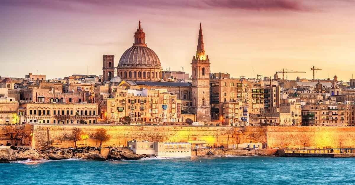 Mira la oferta Escápate a Malta: Vuelos de ida y vuelta desde 44€