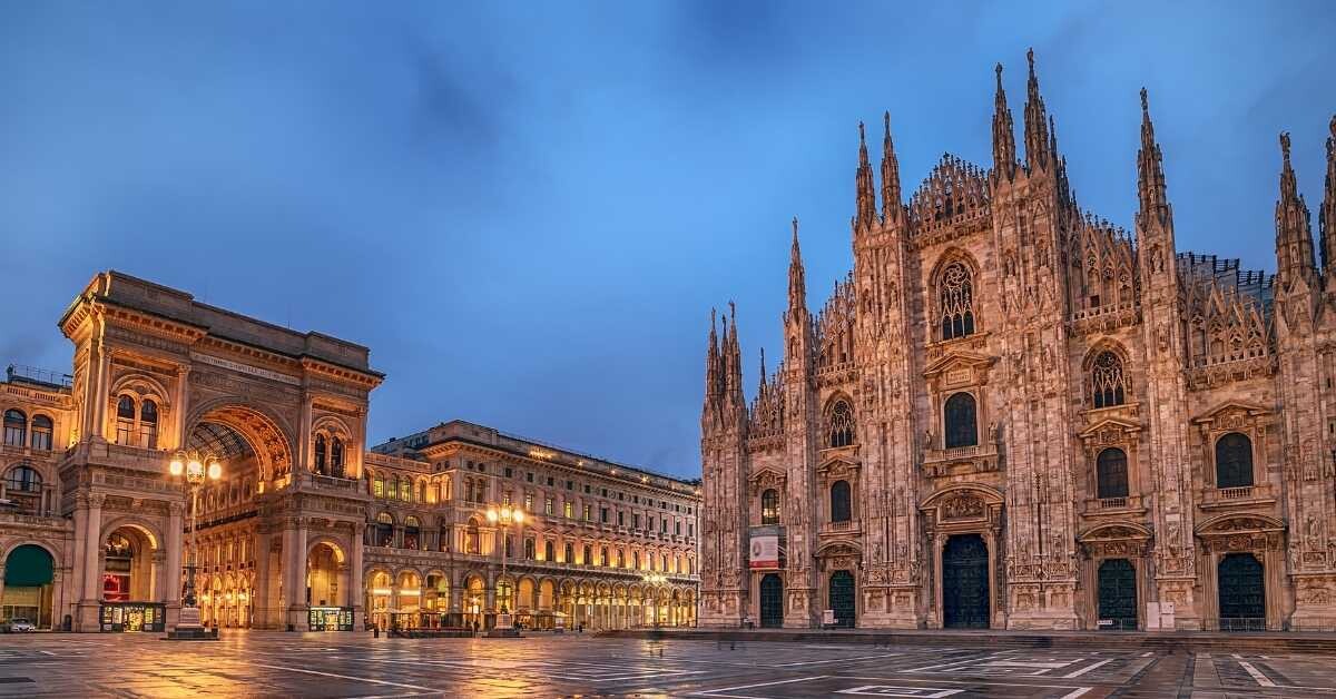 Mira la oferta Escápate a Milán: Vuelos de ida y vuelta desde 30€