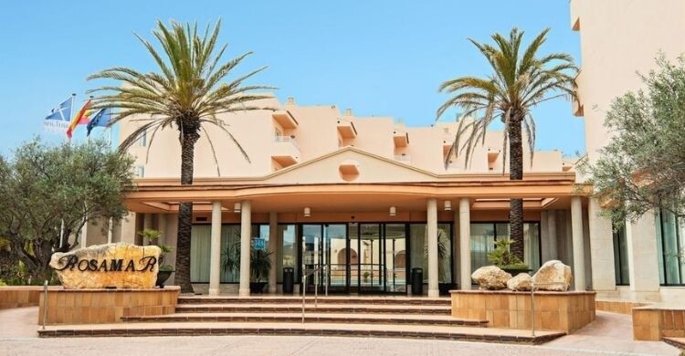 Akeah Rosamar Ibiza (skyscanner)