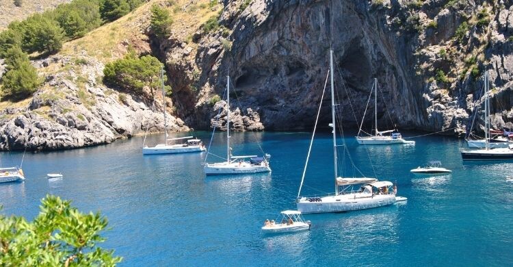 Alquilar un barco en Baleares